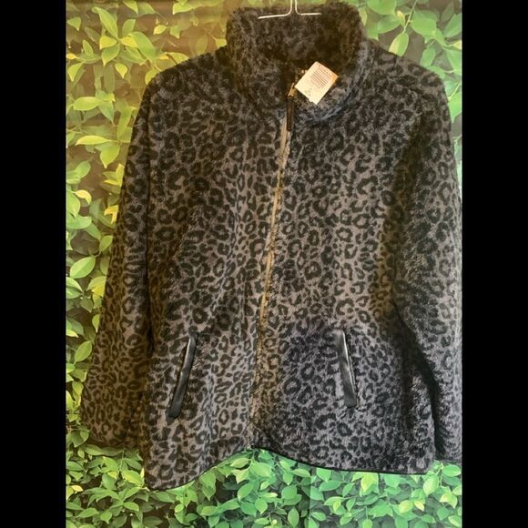 Torrid Sherpa Coat - Picture 1 of 3